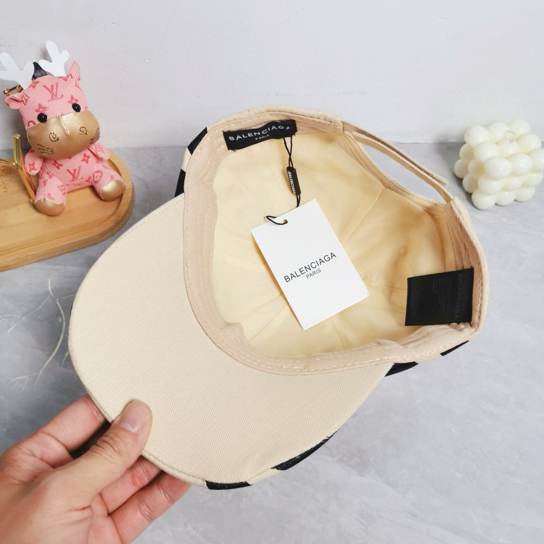B's new trendy and fashionable 3B hat with logo, baseball cap, men's and women's sun shading and sun protection sports duckbill cap