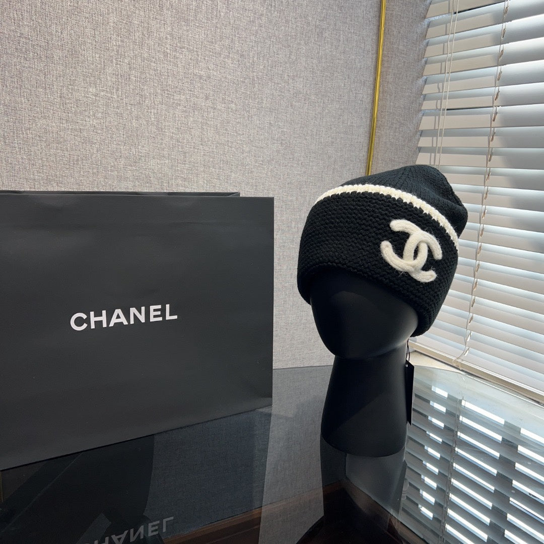 New Xiaoxiangfeng Knitted Hat Winter Dome Warm Double C Wool Hat Warm Cold Hat Big Face Show Face Small Woman