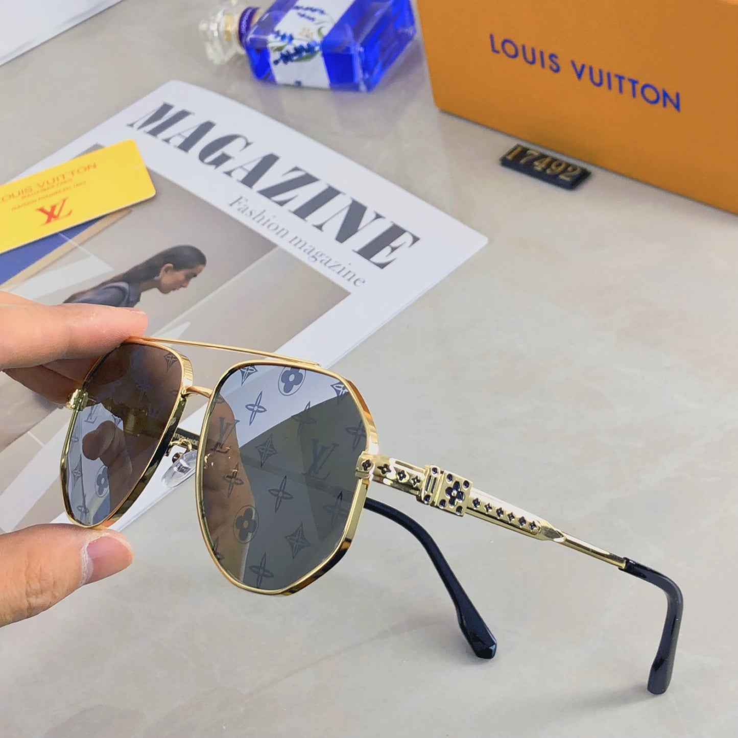 New Large Frame Sunglasses with Double Beam UV Protection, Fashionable and Versatile for Men and Women, Outdoor Sunglasses with Eye Protection