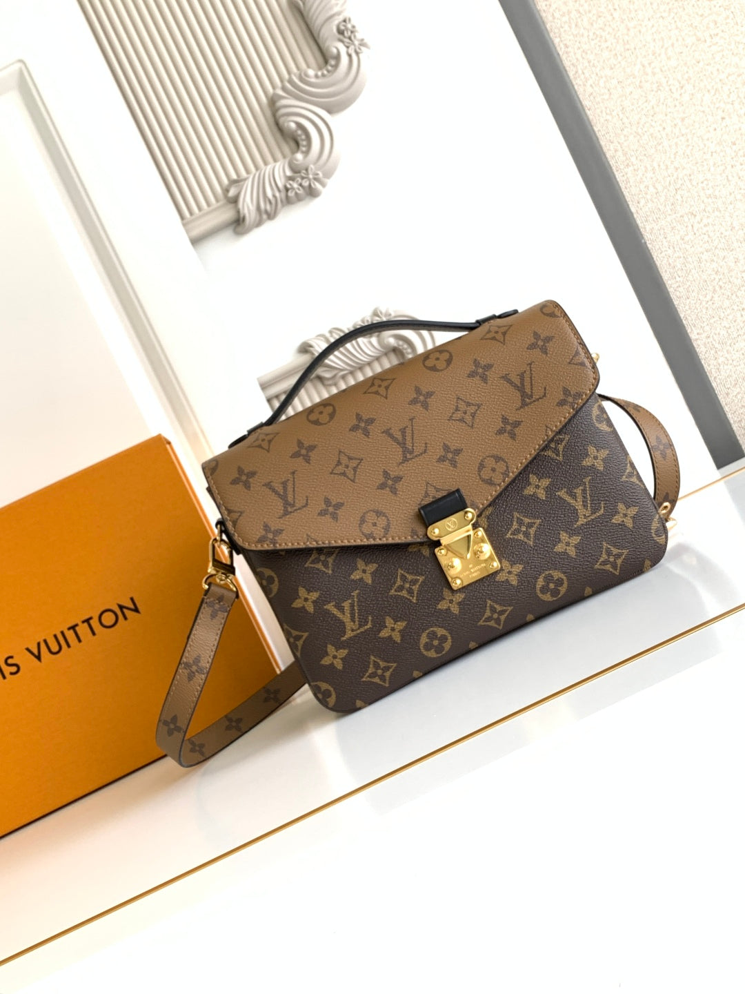 New luxury fashion 𝐏𝐨𝐜𝐡𝐞𝐭𝐭𝐞 𝐌é𝐭𝐢𝐬 women's handbag