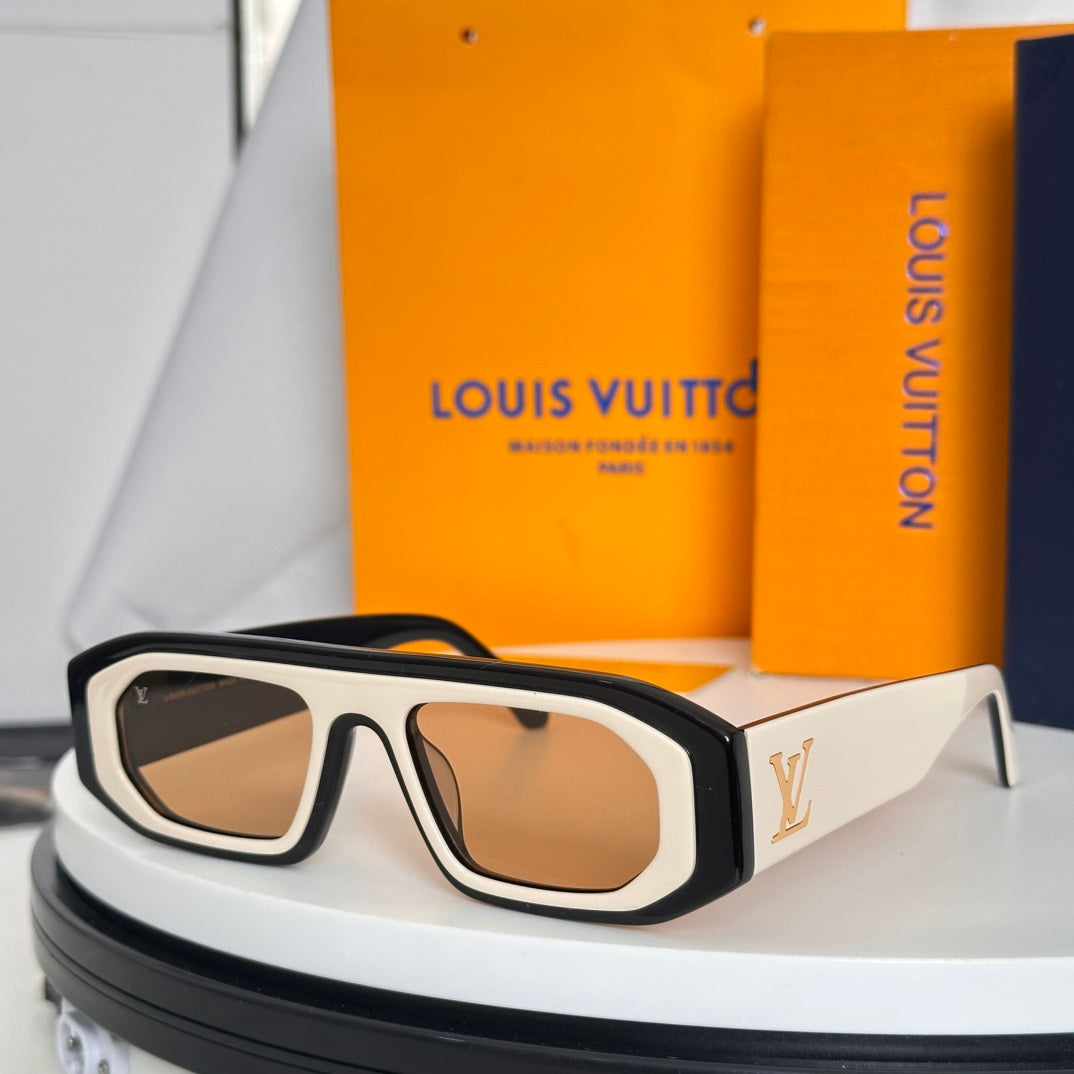 New Fashionable, Elegant, Comfortable, Lightweight, Exquisite Sunglasses