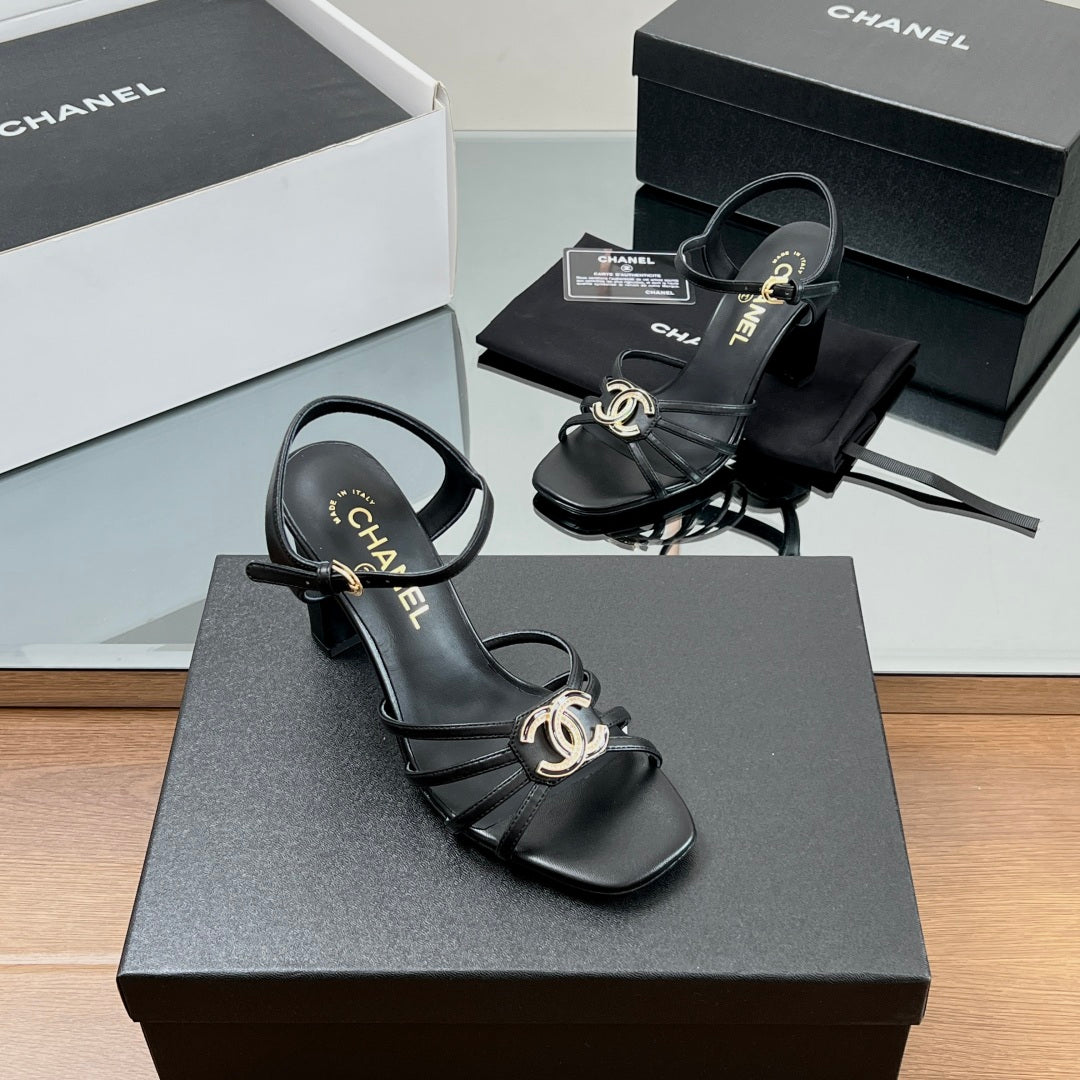 New luxury fashion Double C "logo" ladies high heels 8CM