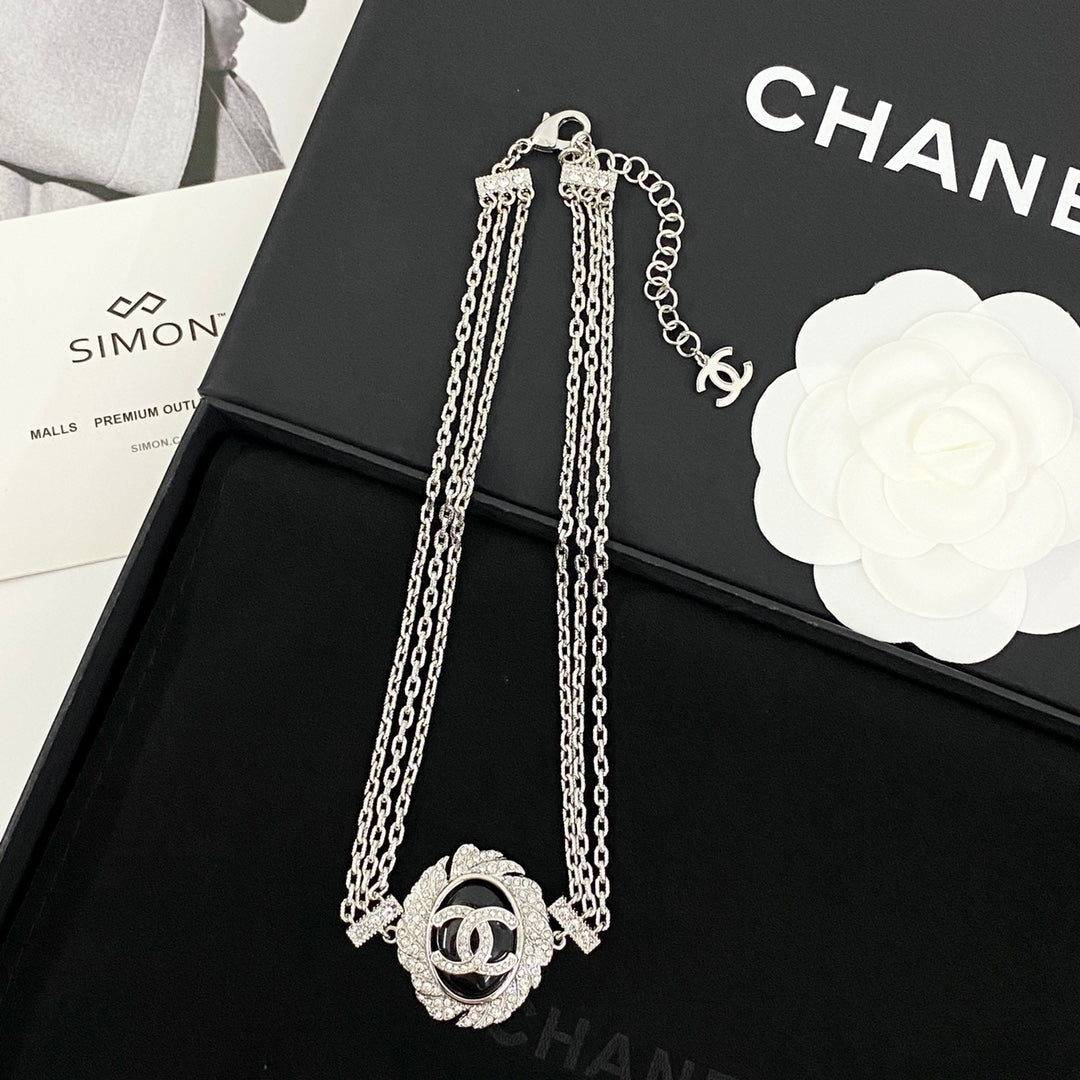 New Fashion Full Diamond Women's Necklace