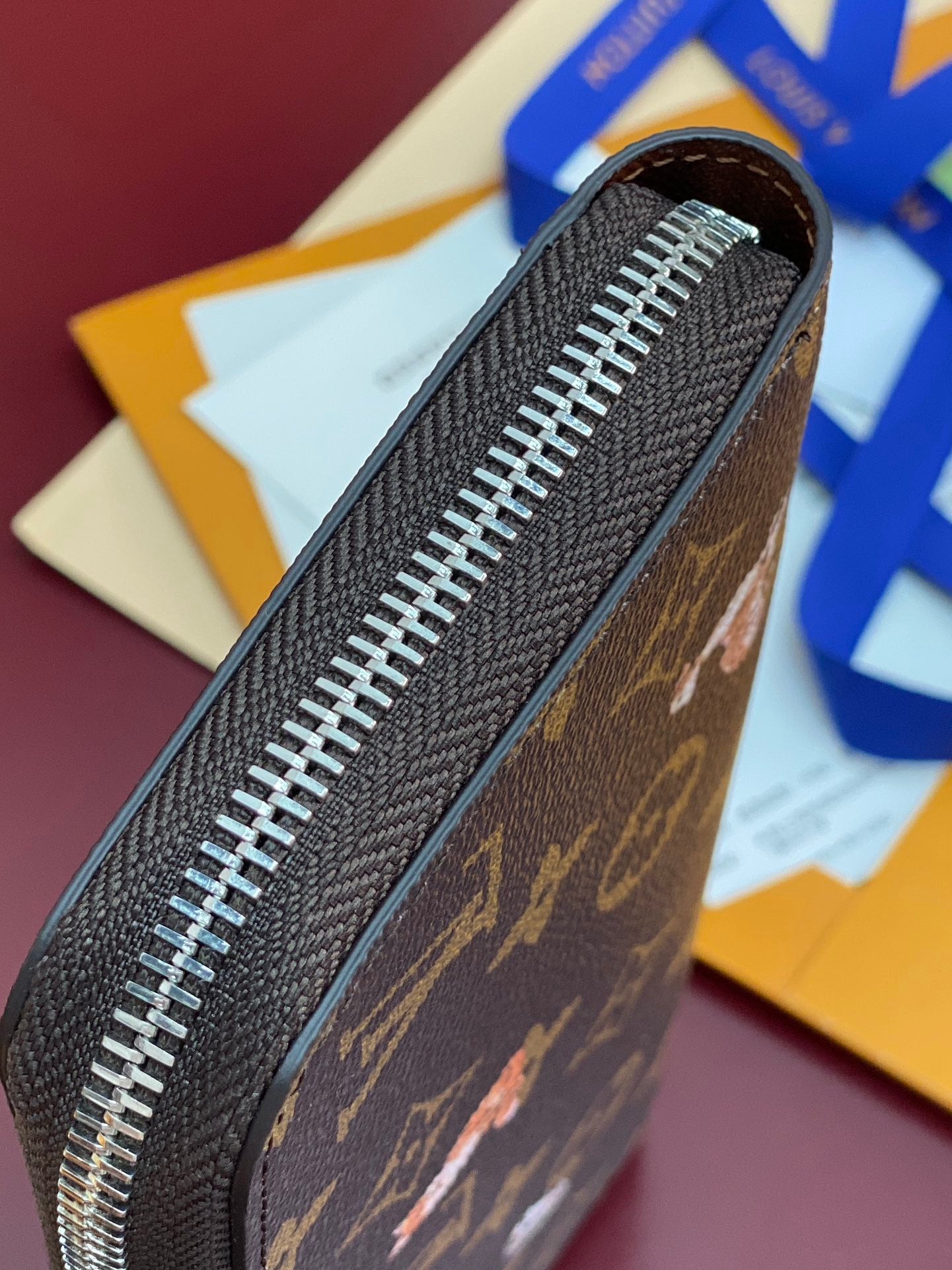 New Fashion Luxury Zippy Horizontal Wallet