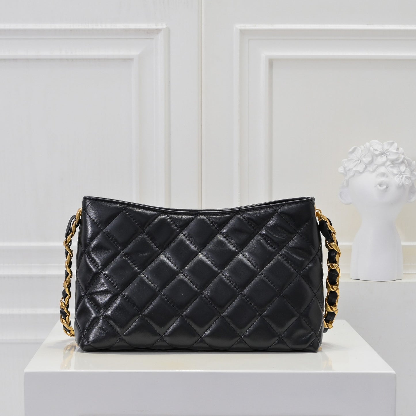 New VOLTAIRE Underarm Bag Mini Half Moon Bag Saddle Bag Handheld Single Shoulder Women's Bag - Fashion Boutique