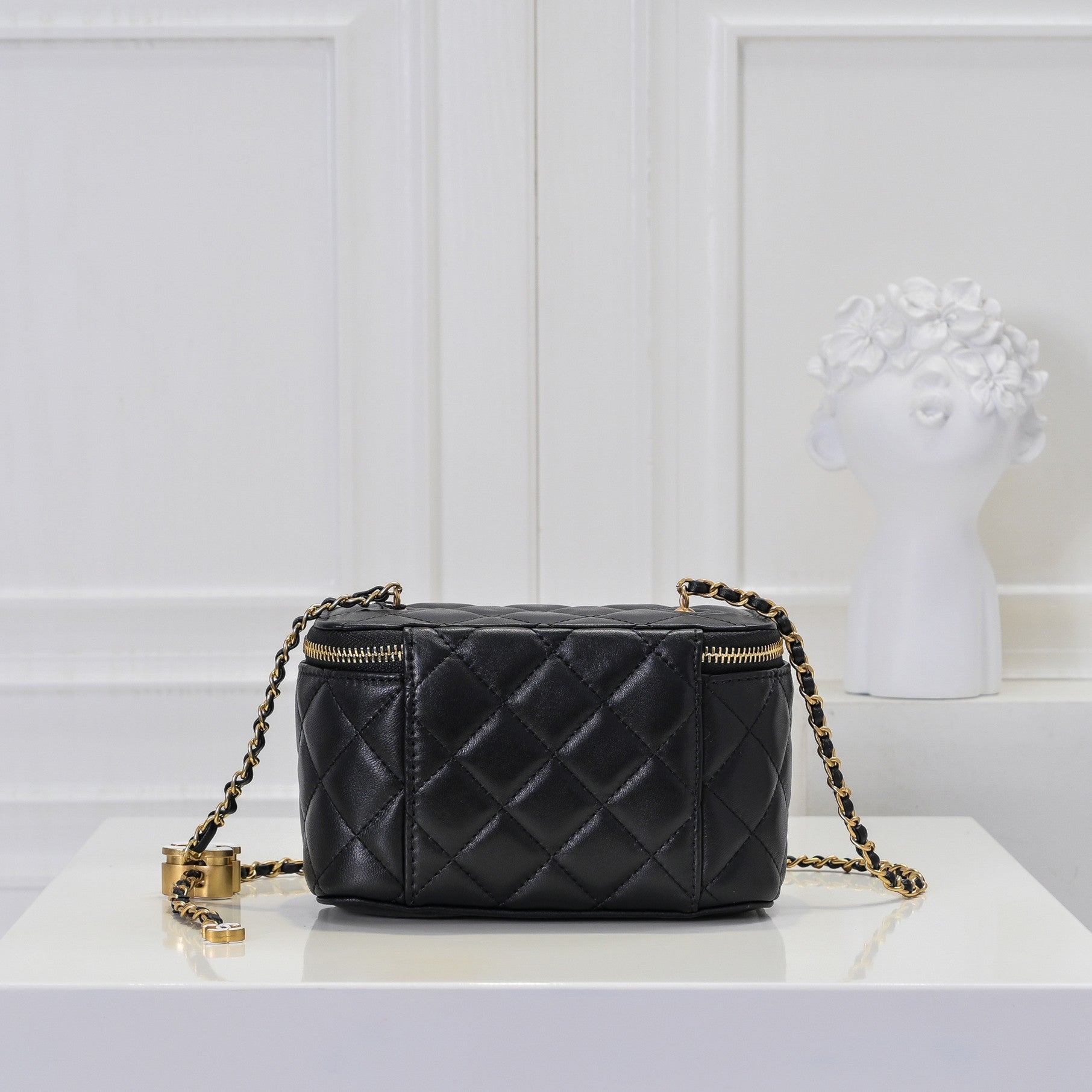 C ` H ` ANEL genuine leather women's bag diamond chain makeup bag lipstick crossbody women's bag - Fashion Boutique