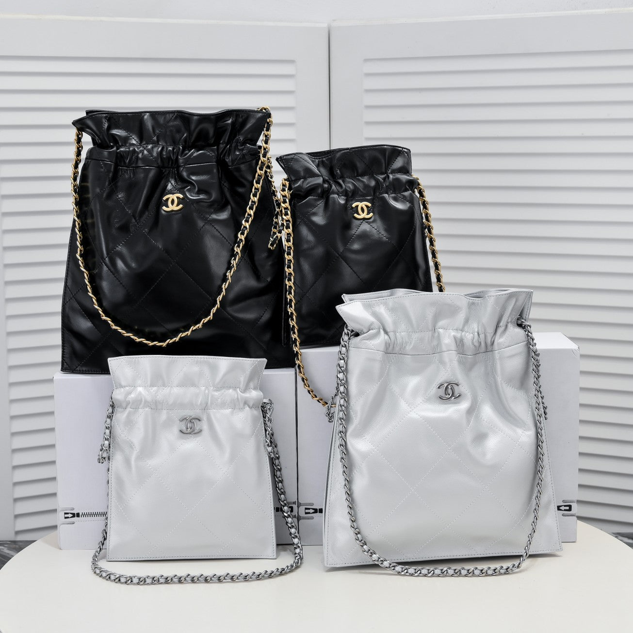 New Carryall baguette diamond grid crossbody tote backpack, single shoulder chain armpit women's bag - Fashion Boutique