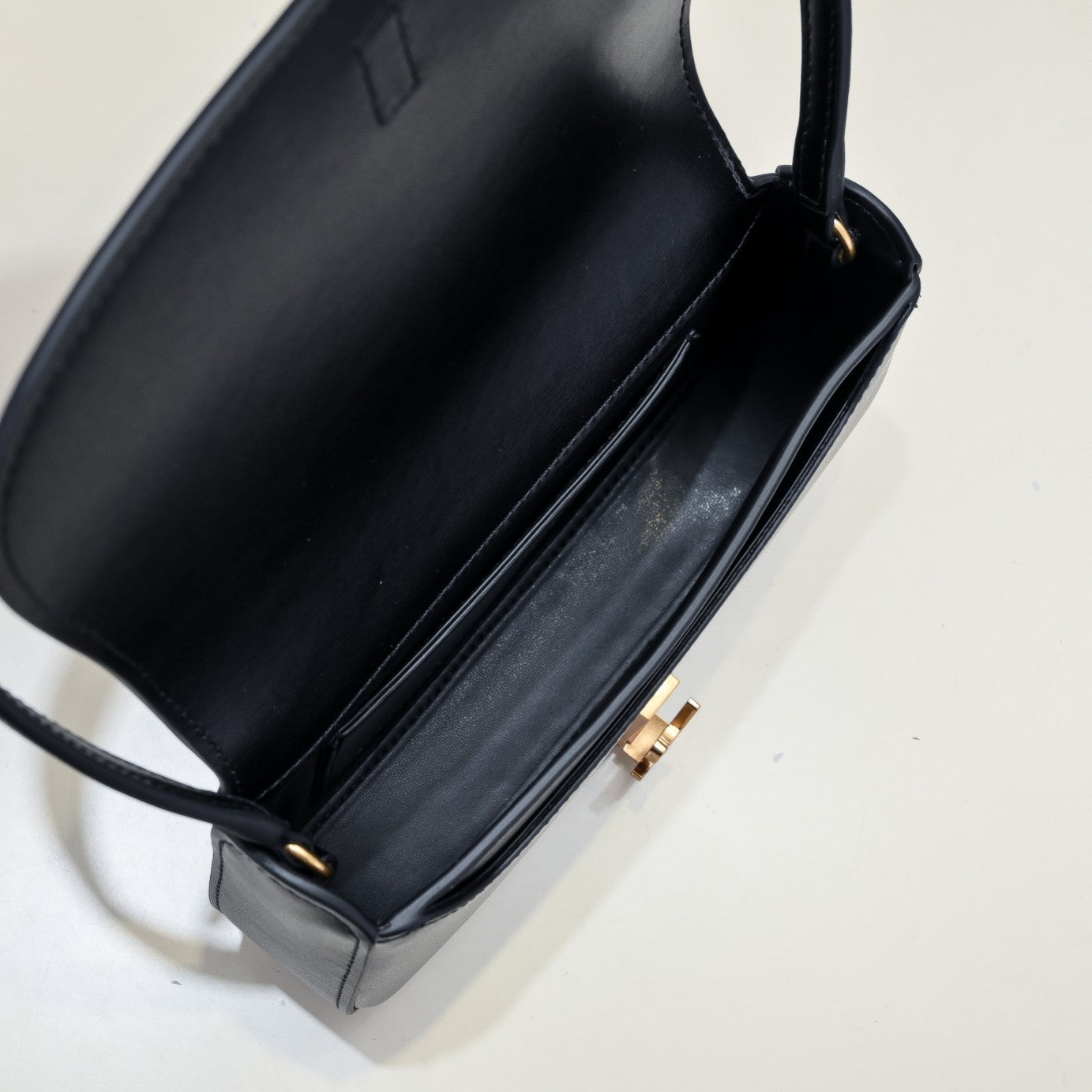 2024 new minimalist and versatile underarm single shoulder niche baguette bag - Fashion Boutique