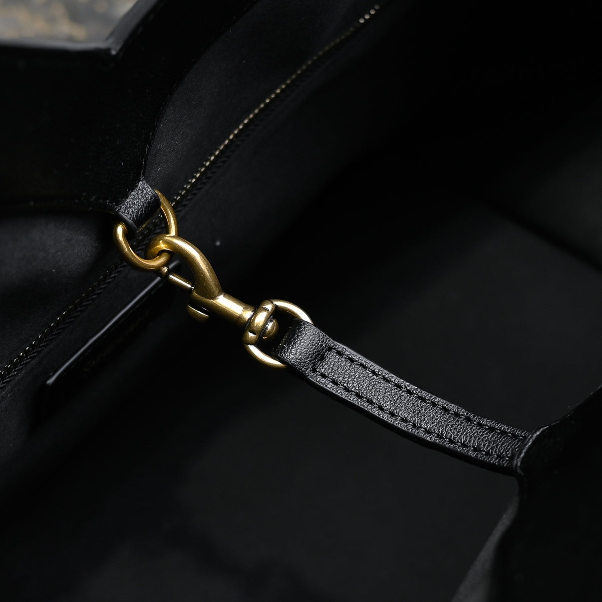 2024 New Style Large-Capacity Bag One-Shoulder Large Bag Handbag Premium Soft Leather Tote Large-Capac - Fashion Boutique
