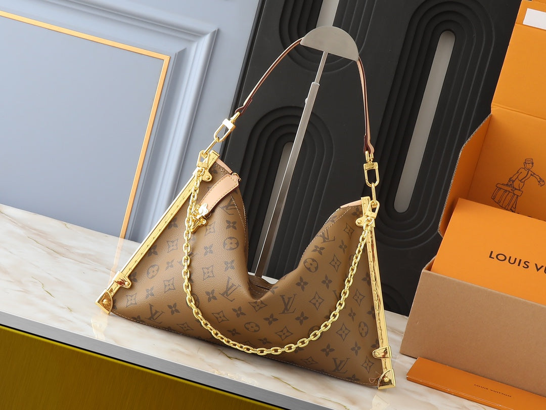 New Louis Vuitton Lucky Trunk Fashion Versatile Handbag with Old Flowers - Fashion Boutique