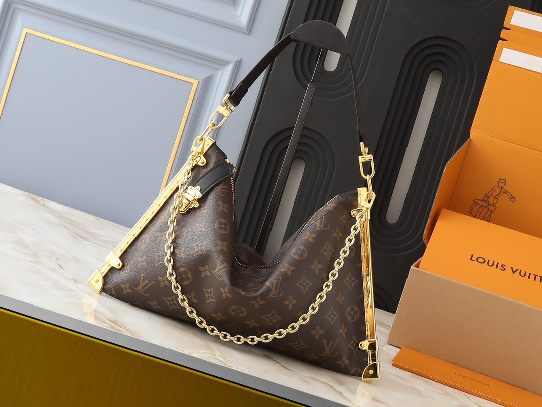 New Louis Vuitton Lucky Trunk Fashion Versatile Handbag with Old Flowers - Fashion Boutique