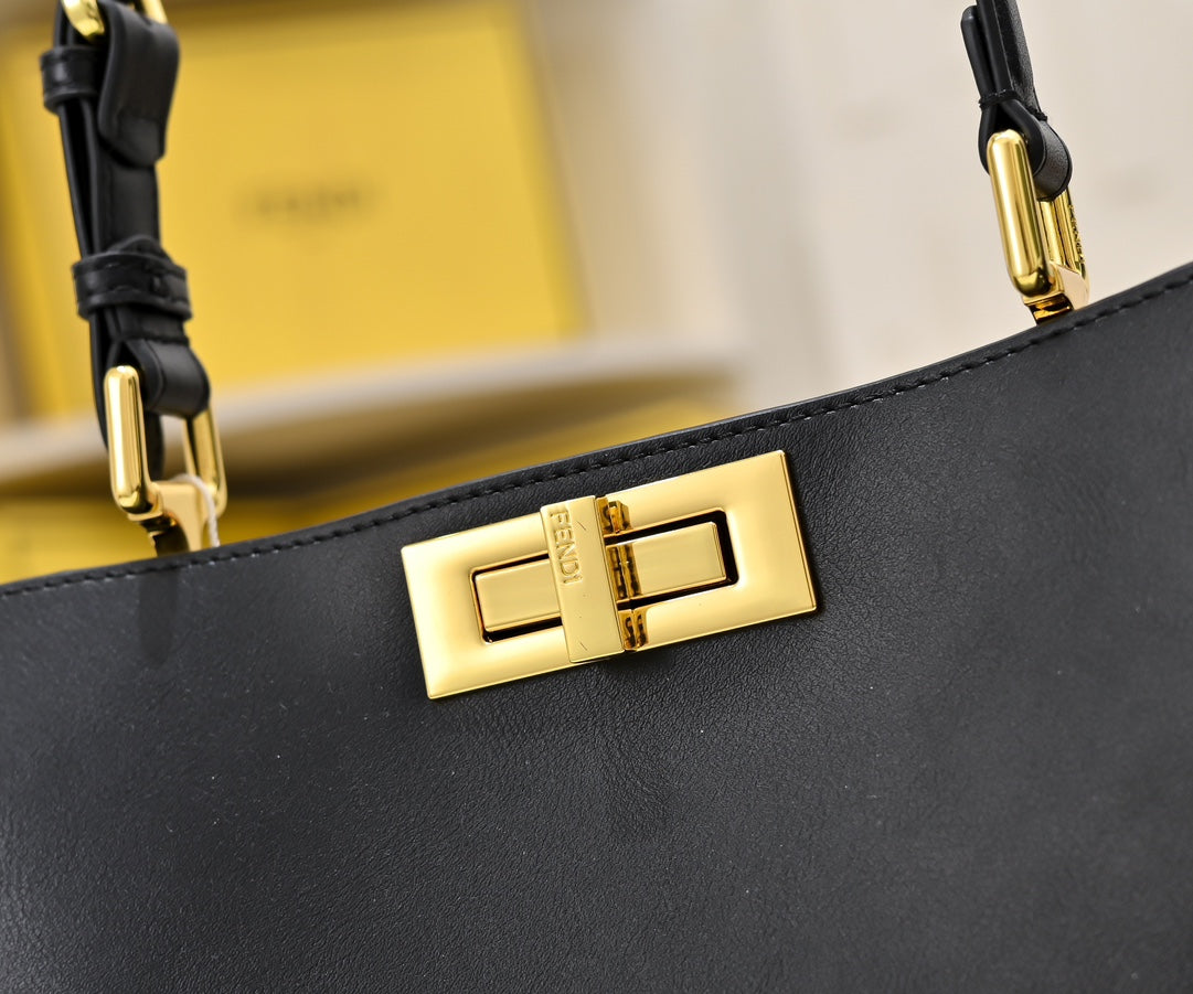 2024 New Autumn/Winter Peekaboo Kitten Bag Handheld Single Shoulder Crossover Fashion Women's Bag - Fashion Boutique