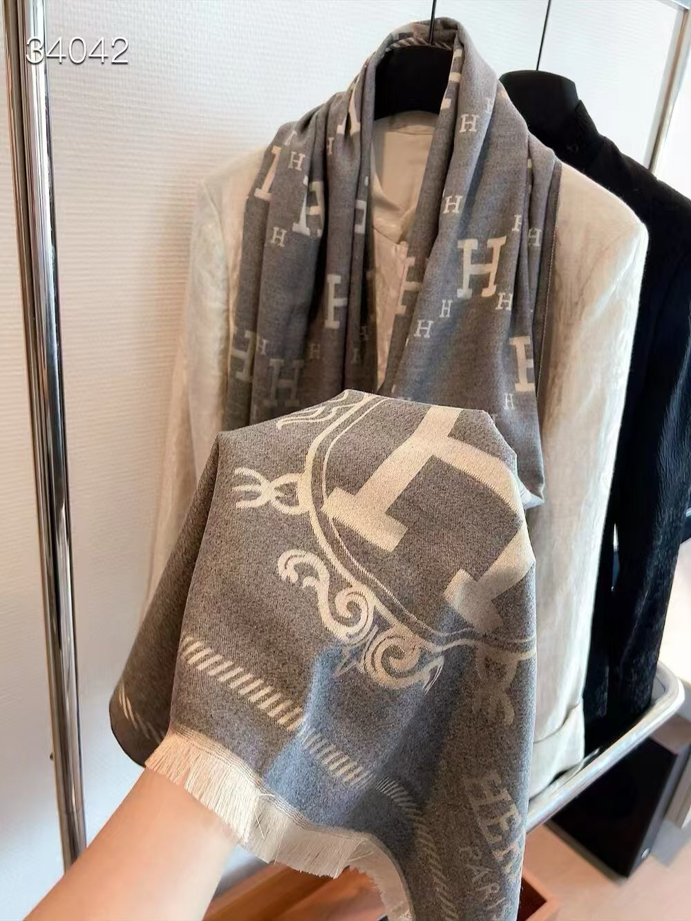 High quality European and American brand h letter thick cashmere scarf popular warm shawl multifunctional with Box - Fashion Boutique