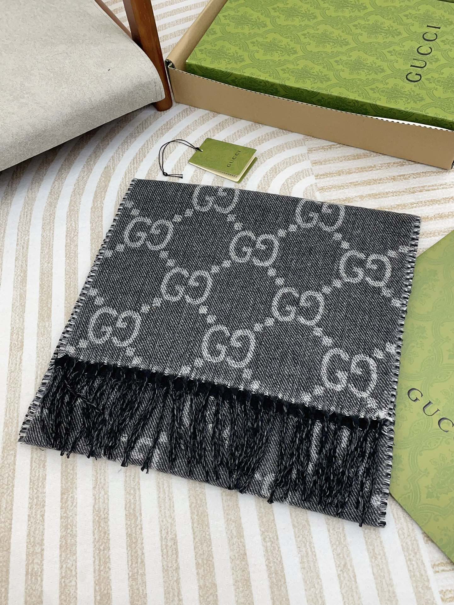 New Fashion Luxury Wool GG Jacquard Tassel Women's and Men's Knitted Double sided Scarf with Box