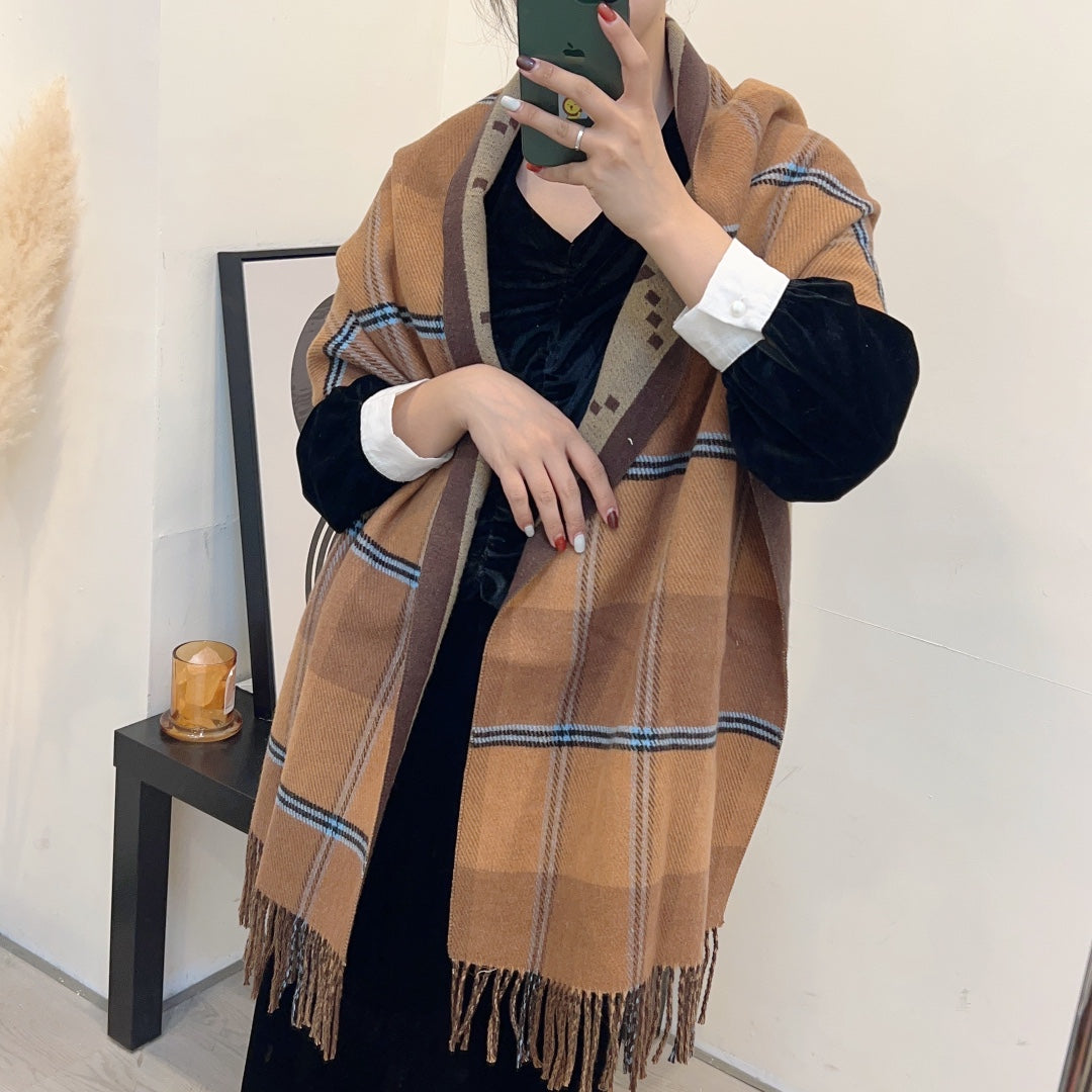 New women's autumn and winter double-sided versatile tassel high-end atmosphere shawl warm scarf with box