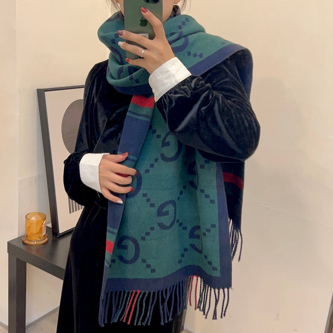 New women's autumn and winter double-sided versatile tassel high-end atmosphere shawl warm scarf with box