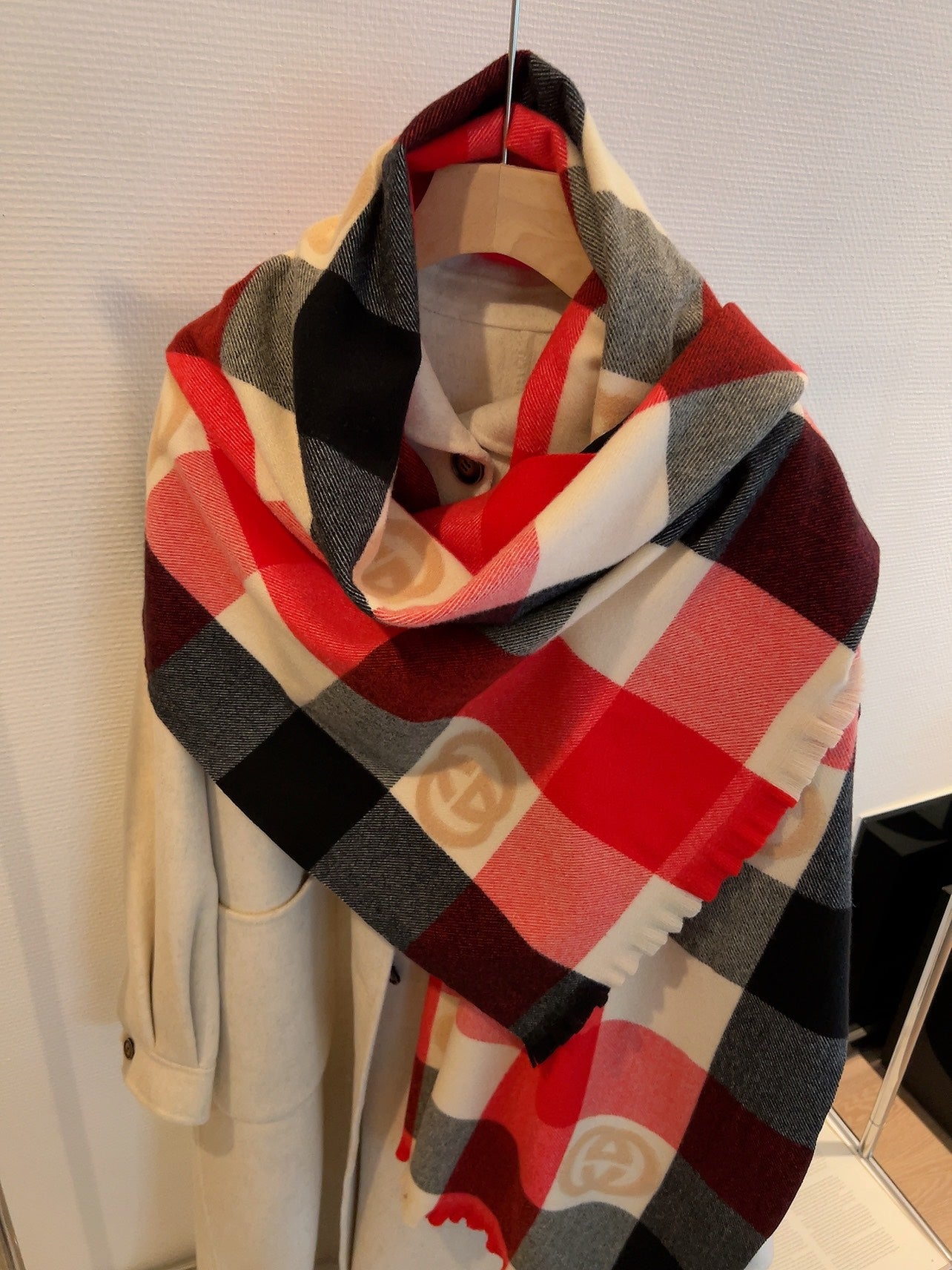 New goddess trend versatile autumn and winter cashmere wool scarf scarf scarf with box