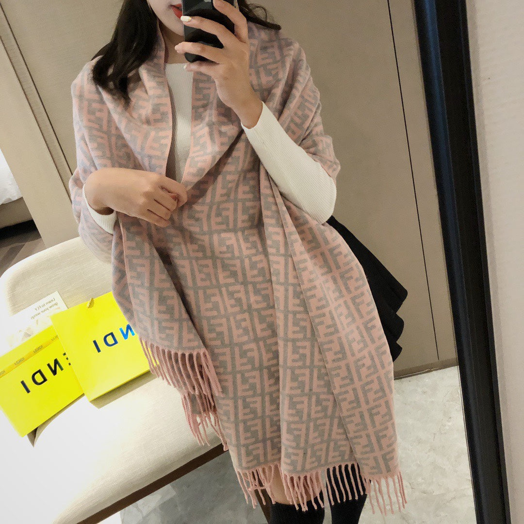 New Classic Versatile Double sided Old Flower Double F Letter Autumn and Winter Men's and Women's Shawl Men's and Women's Scarf with Box