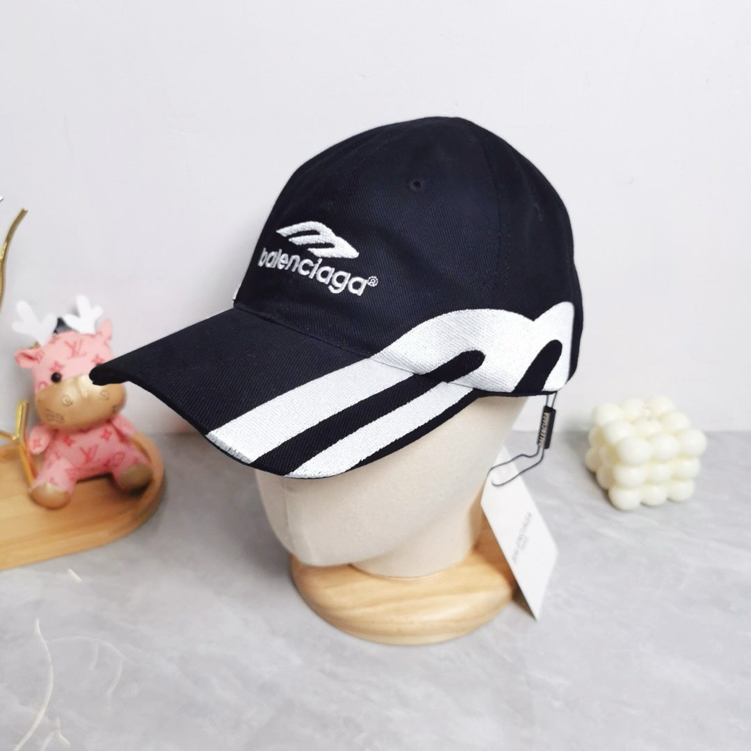 B's new trendy and fashionable 3B hat with logo, baseball cap, men's and women's sun shading and sun protection sports duckbill cap