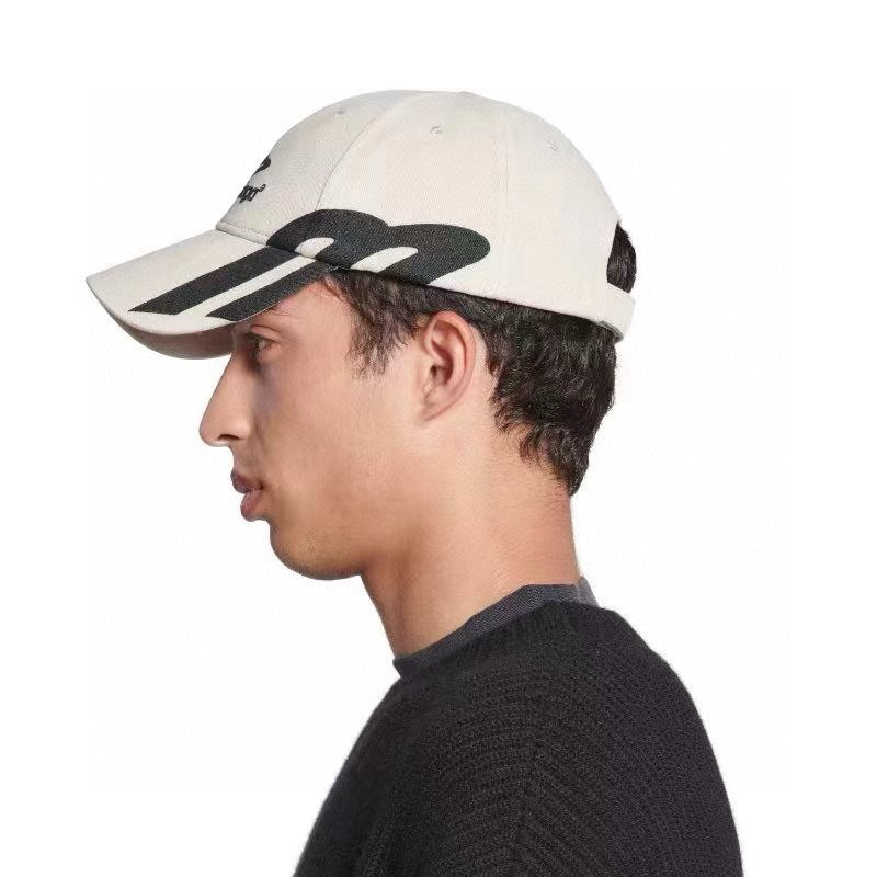 B's new trendy and fashionable 3B hat with logo, baseball cap, men's and women's sun shading and sun protection sports duckbill cap