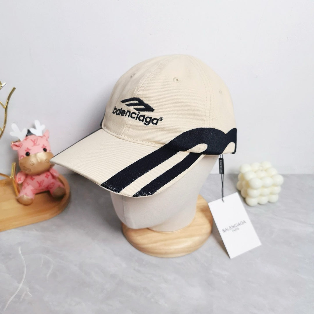 B's new trendy and fashionable 3B hat with logo, baseball cap, men's and women's sun shading and sun protection sports duckbill cap