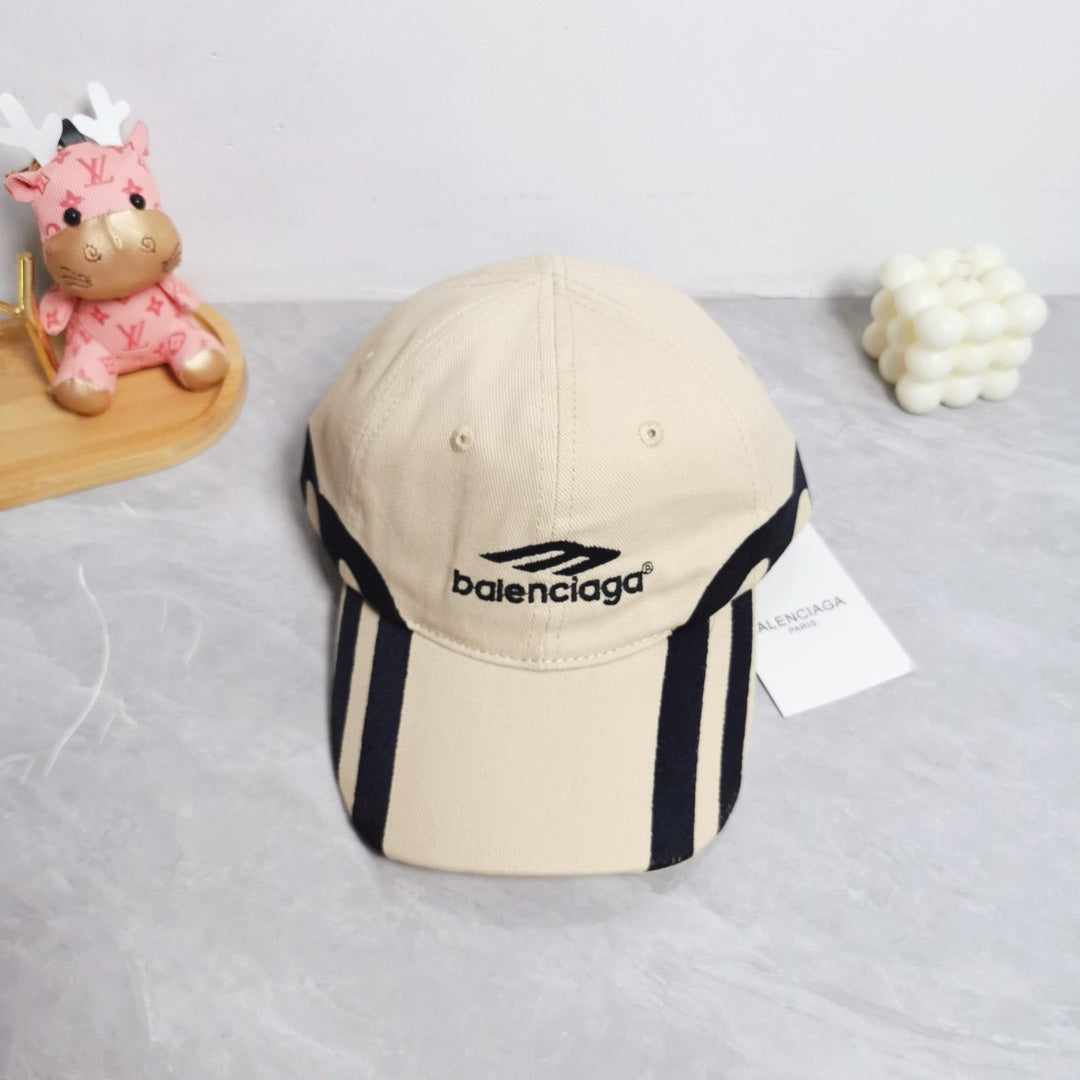 B's new trendy and fashionable 3B hat with logo, baseball cap, men's and women's sun shading and sun protection sports duckbill cap