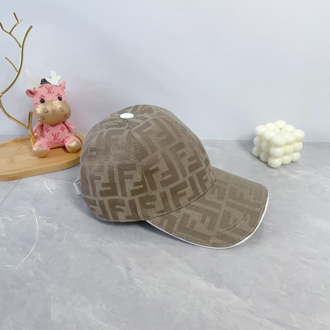 New Classic Versatile Fashion Light Luxury FF Jacquard Men's and Women's Lightweight Baseball Hat