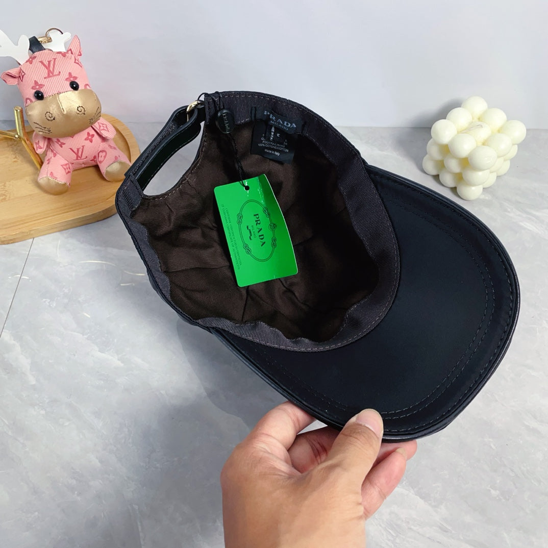 New Fashionable Premium P Home European Edition Men's and Women's Baseball Hats