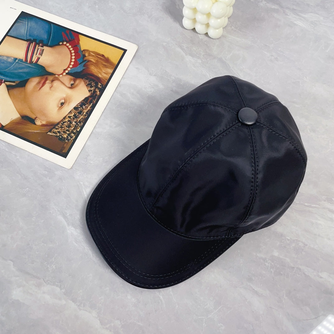 New Fashionable Premium P Home European Edition Men's and Women's Baseball Hats