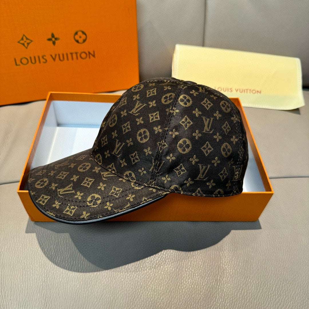 New Trendy Luxury V-Home Flower Pattern Hat, Baseball Hat, Men's and Women's Baseball Hat