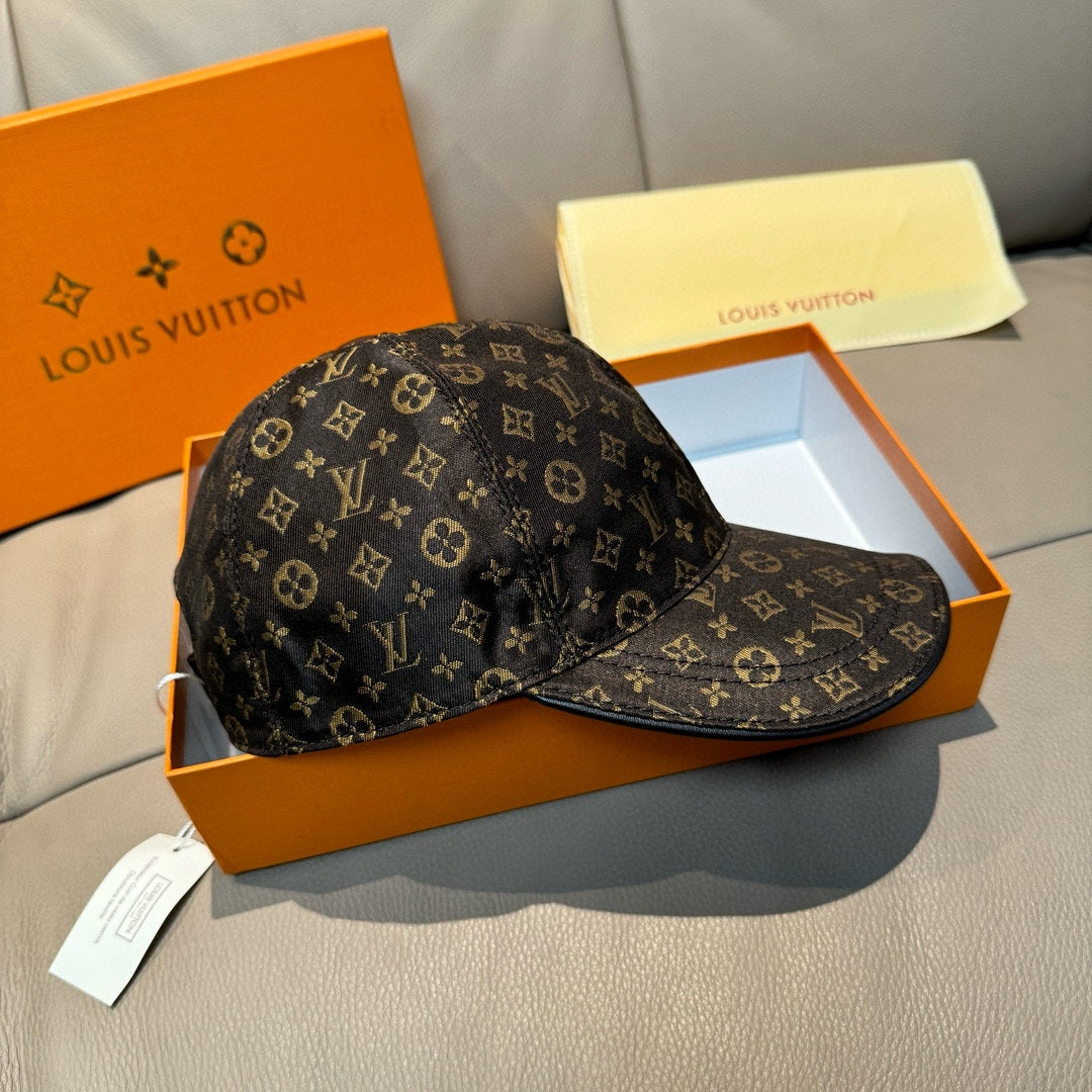 New Trendy Luxury V-Home Flower Pattern Hat, Baseball Hat, Men's and Women's Baseball Hat