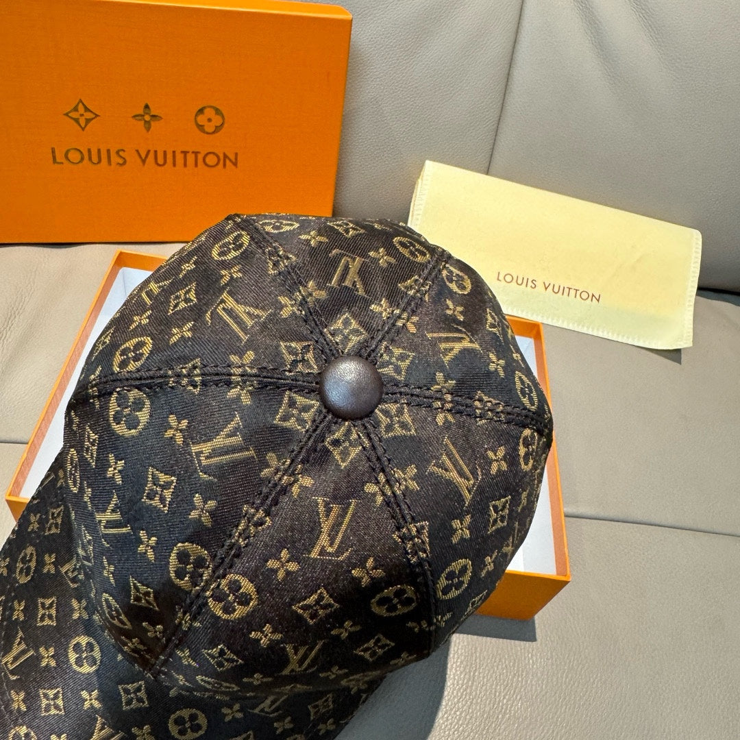 New Trendy Luxury V-Home Flower Pattern Hat, Baseball Hat, Men's and Women's Baseball Hat
