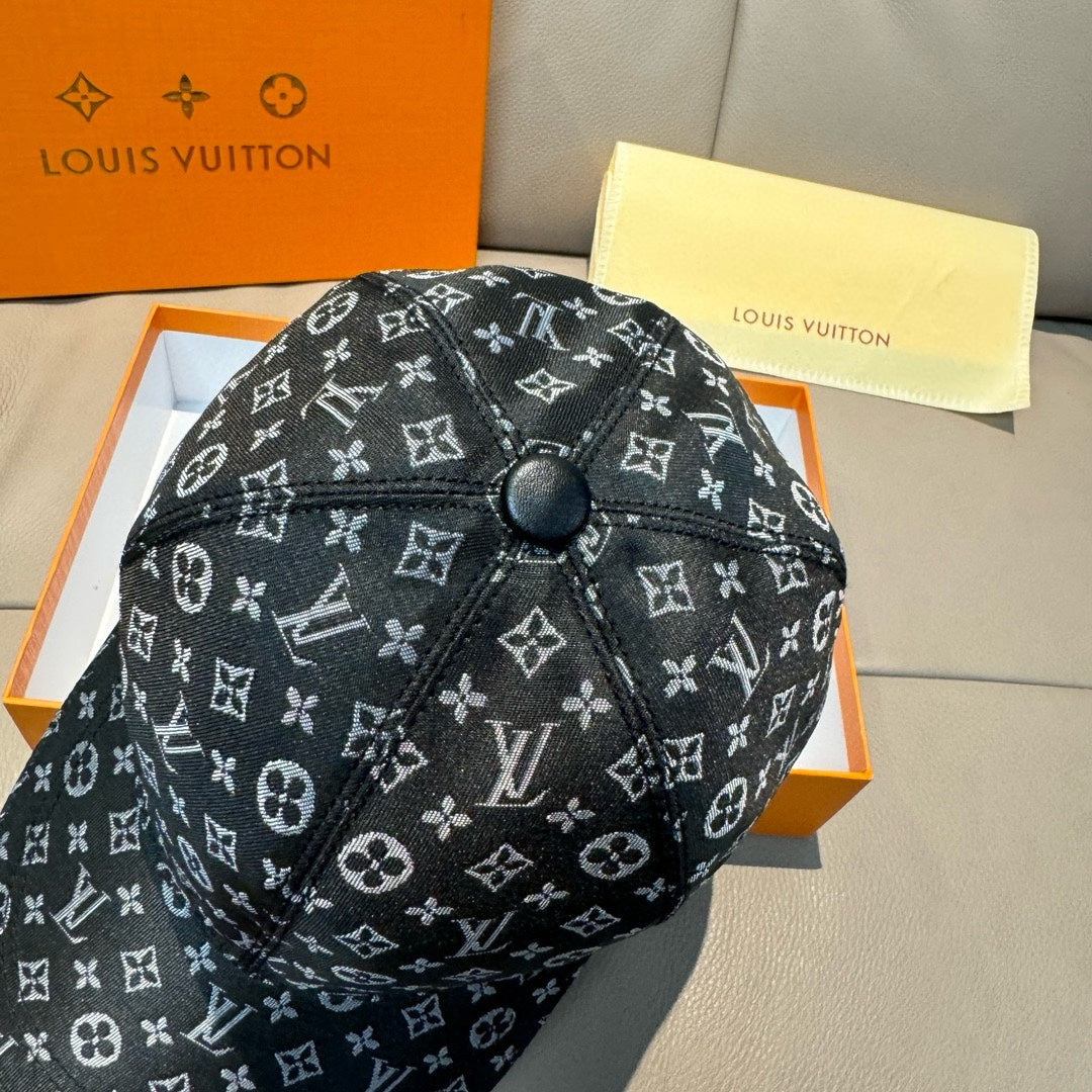 New Trendy Luxury V-Home Flower Pattern Hat, Baseball Hat, Men's and Women's Baseball Hat
