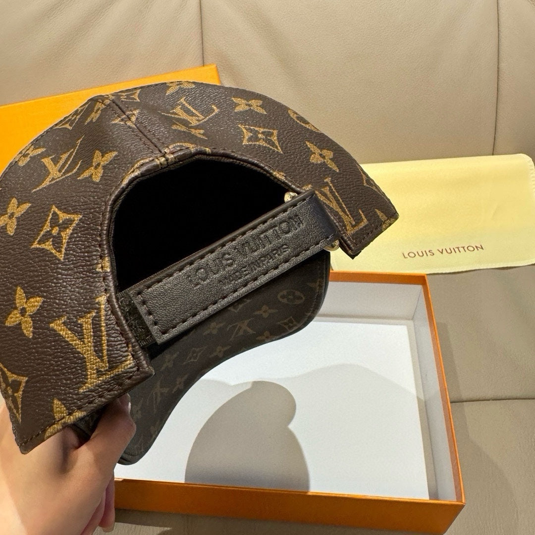 New Classic Trendy Fashion Vintage Pattern Men's and Women's Cowhide Baseball Hats