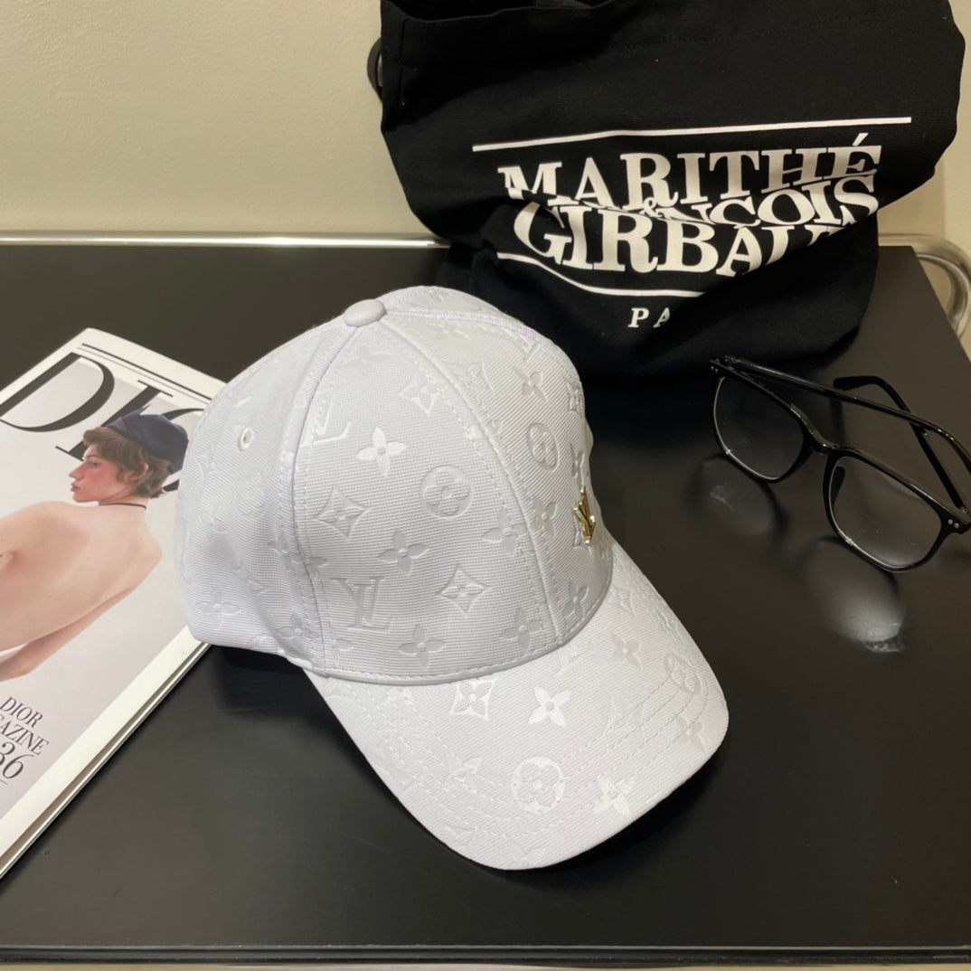 New Light Luxury Old Flower Pattern Hat Baseball Hat Men and Women Black Duck Tongue Hat Outdoor