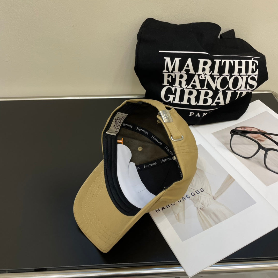 New European and American style fashionable and versatile H family men's and women's light luxury baseball caps