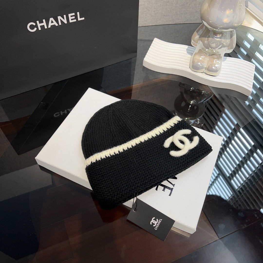 New Xiaoxiangfeng Knitted Hat Winter Dome Warm Double C Wool Hat Warm Cold Hat Big Face Show Face Small Woman