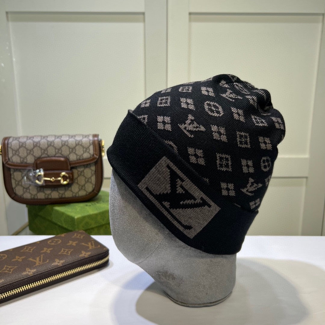 New Fashion Trendy Light Luxury L Home Old Flower Pattern Men's and Women's Autumn/Winter Versatile Knitted Wool Thread Hat