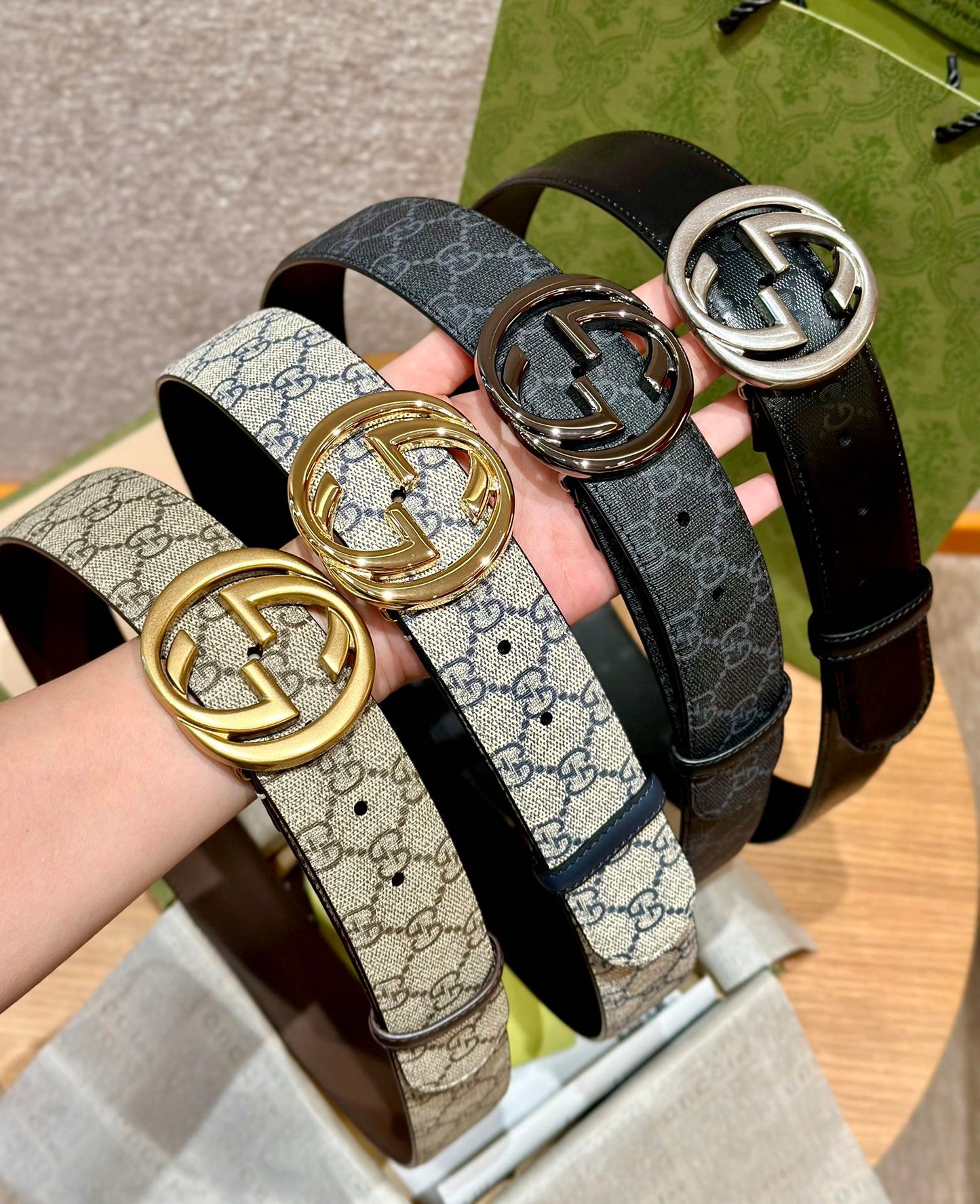 New high-quality and fashionable G-letter genuine leather versatile men's leather belt trend