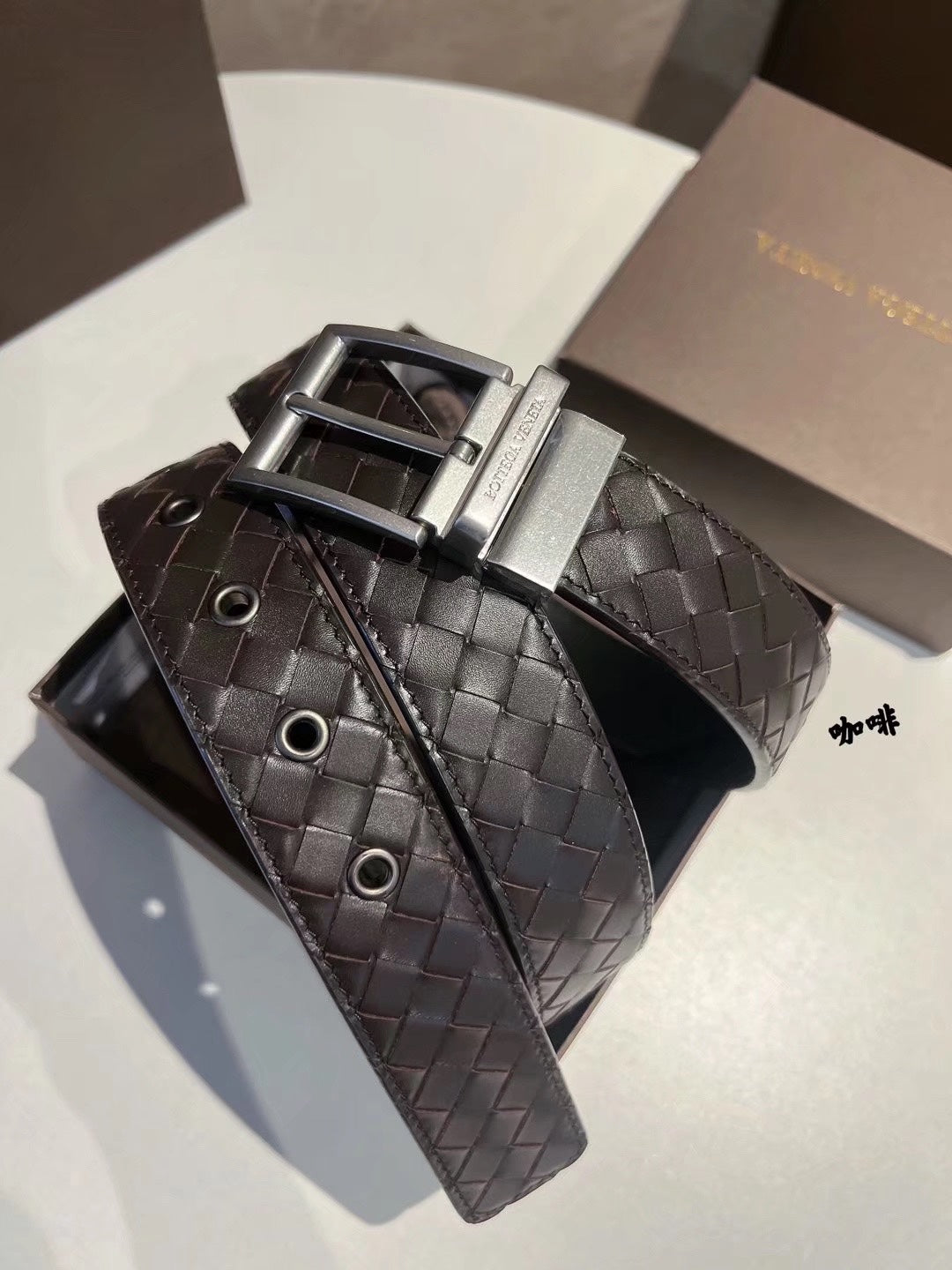 New BV trendy versatile diamond woven men's leather needle buckle belt