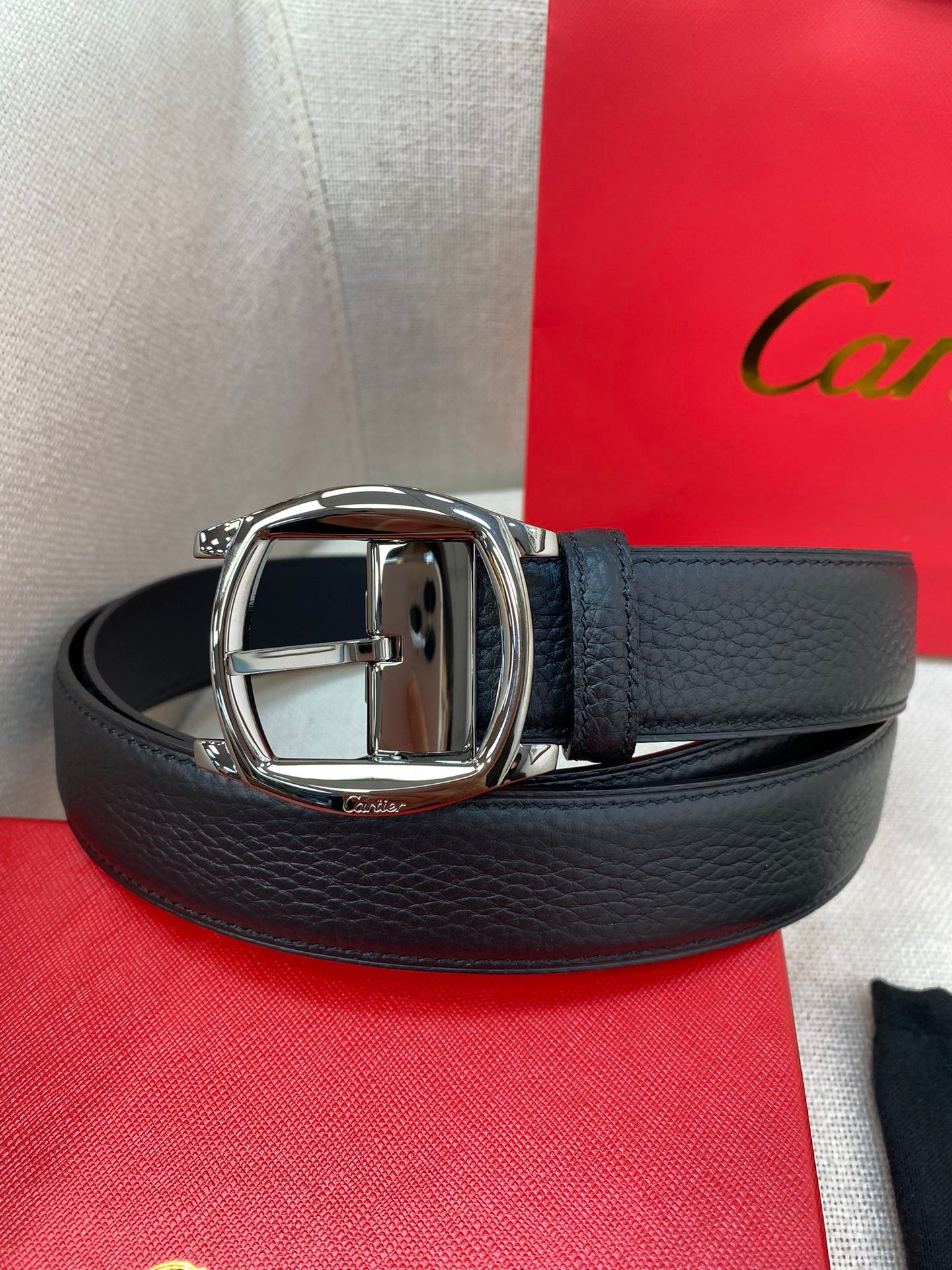 New British Trendy Lychee Leather Men's Belt