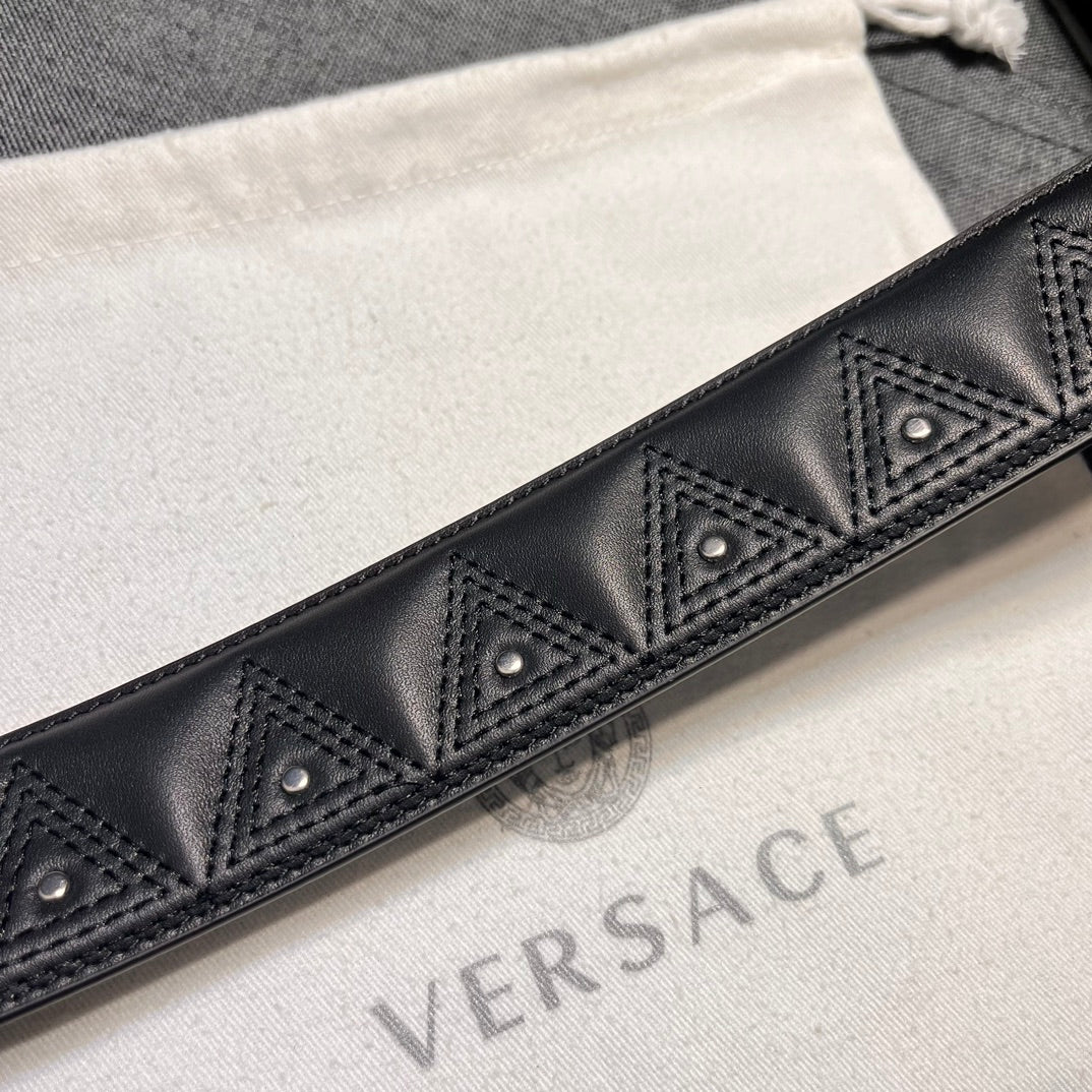 New Light Luxury Versatile La Medusa Men's Buckle Leather Belt and Strap