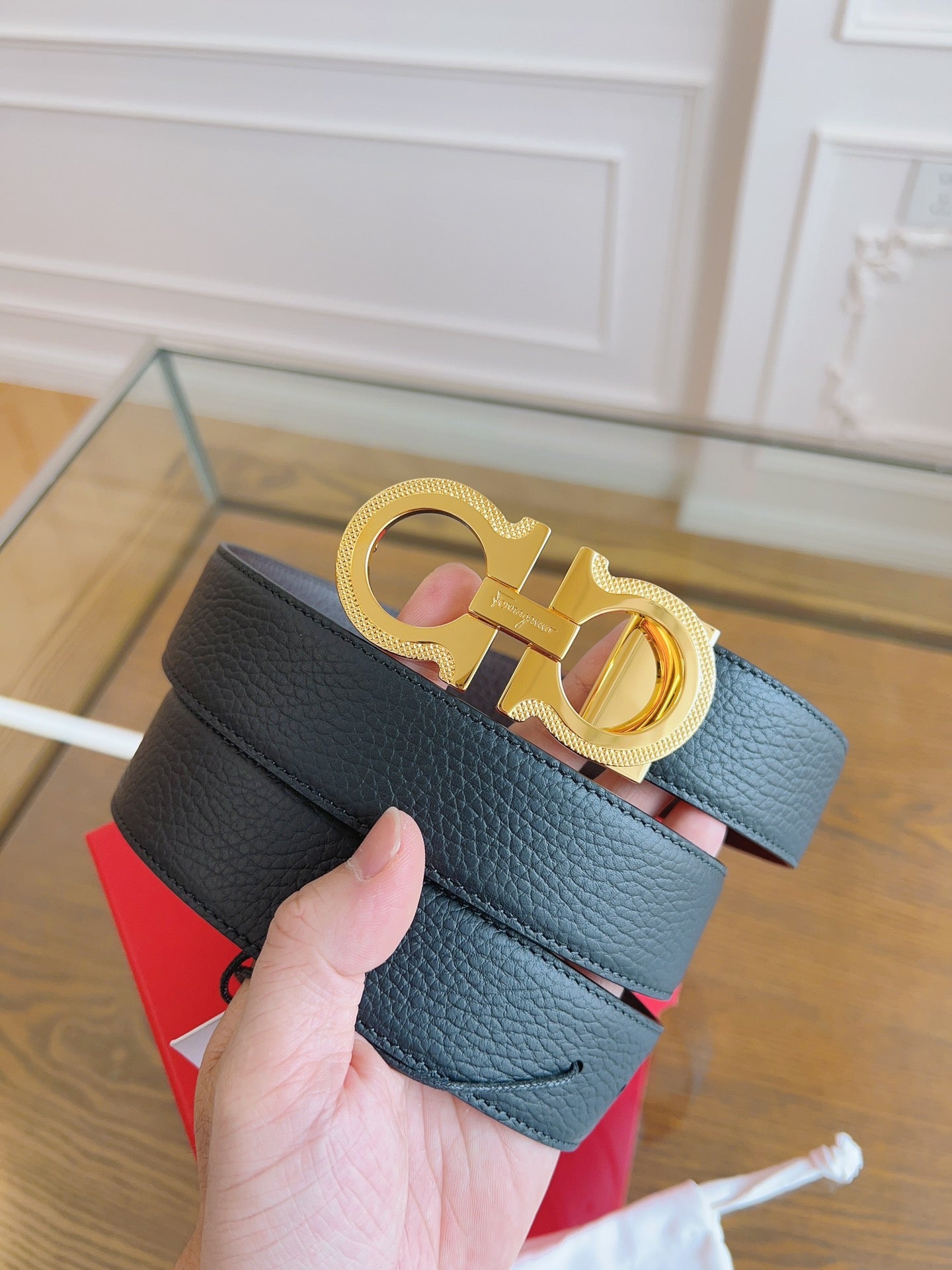 New Light Luxury Versatile Men's Classic Horseshoe Buckle Double sided Cowhide Belt and Strap