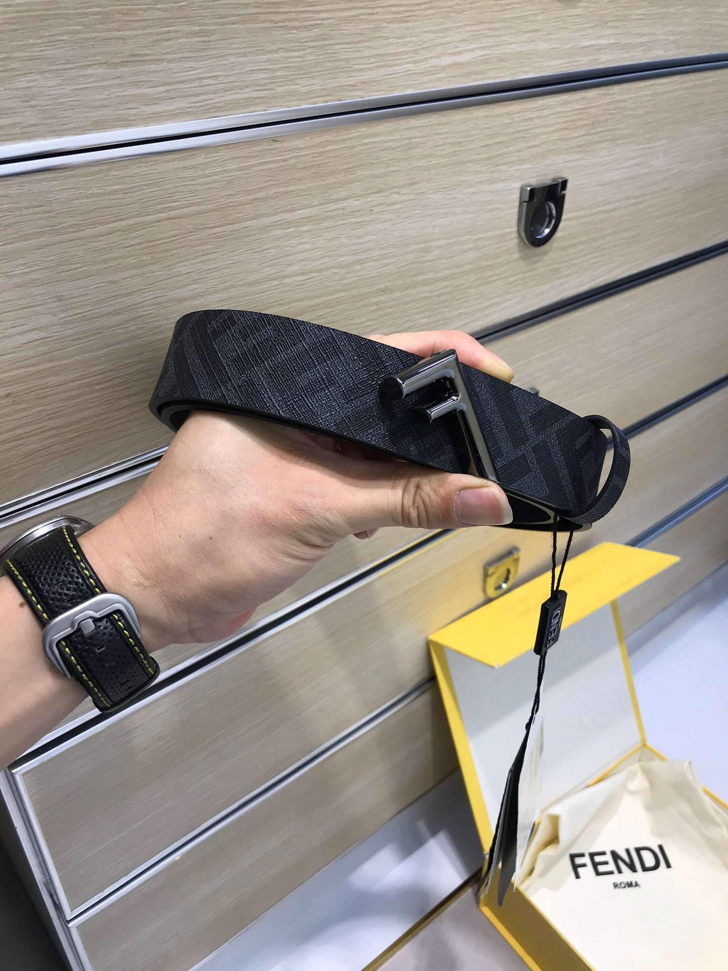 Light luxury new synchronized high-quality FF leather double-sided versatile trendy cowhide top layer men's belt