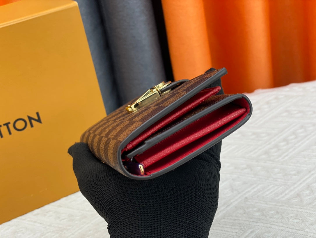 New Curieuse Retro V-Home Multi Slot Women's Foldable Large Capacity Wallet