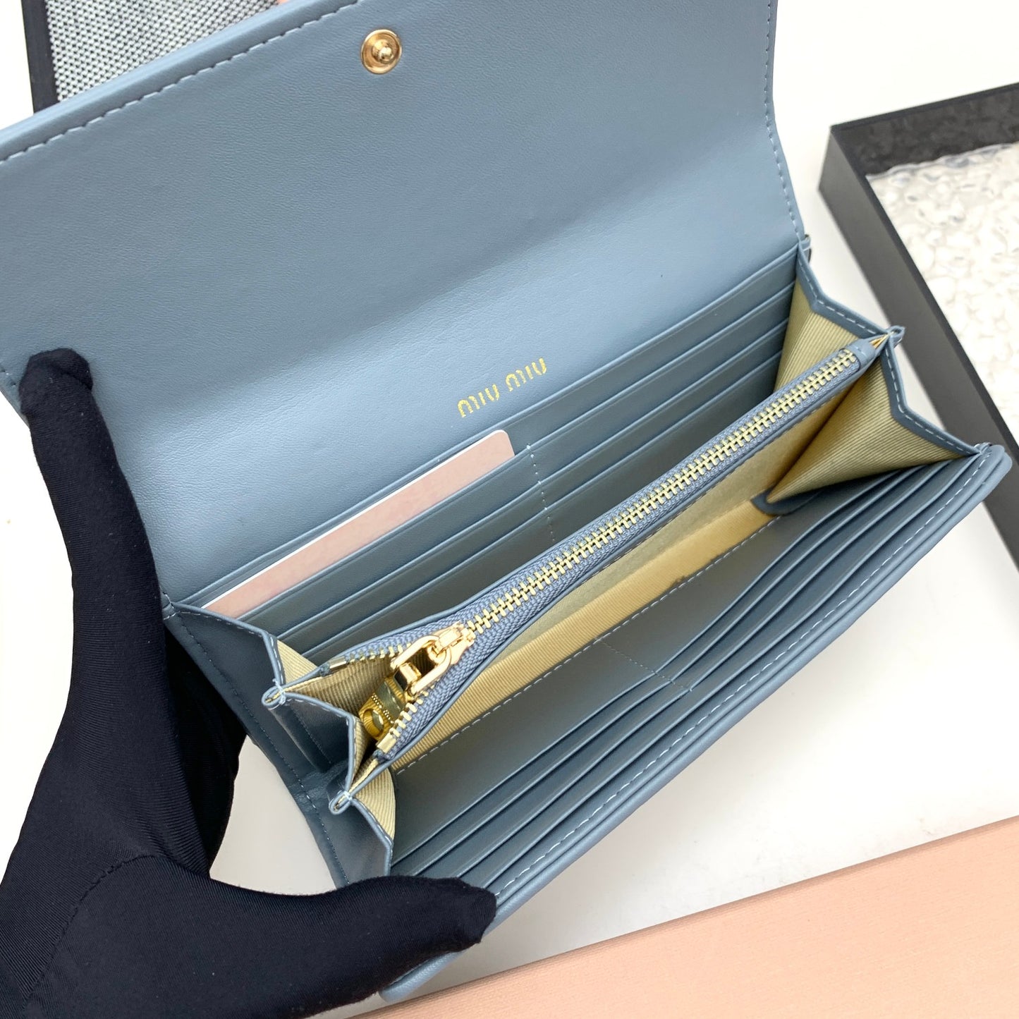New women's niche light luxury high texture pleated diamond grid long wallet, hand-held bag, card bag