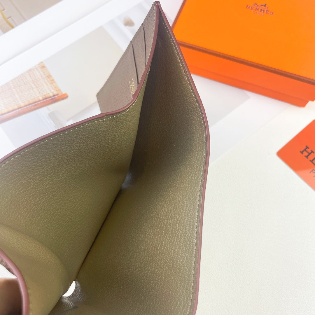 New Fashionable and Exquisite H Family Women's Short and High end Card Bag Wallet