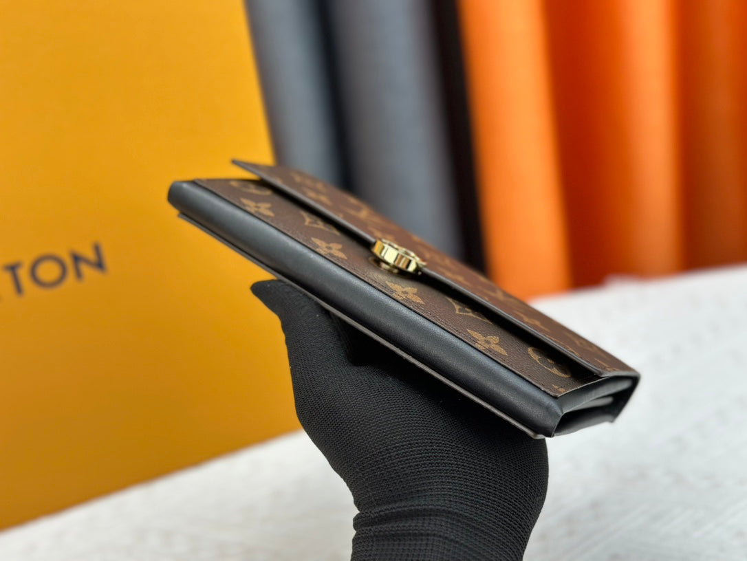 High quality European and American new fashion high-end women's genuine leather long flower multifunctional wallet with large capacity