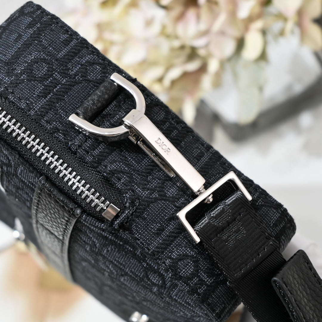 New Men's Postman Bag Double Zipper Camera Bag Retro Cowhide Jacquard Embroidery Shoulder Bag Crossbody Bag Messenger Bag