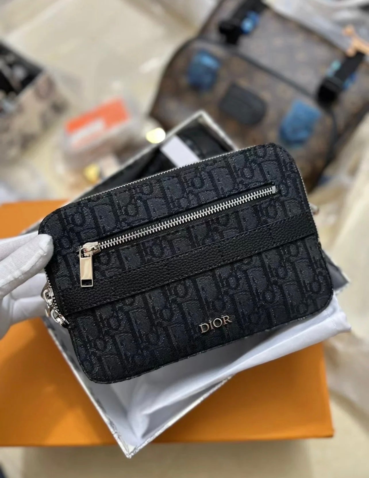 New Men's Postman Bag Double Zipper Camera Bag Retro Cowhide Jacquard Embroidery Shoulder Bag Crossbody Bag Messenger Bag